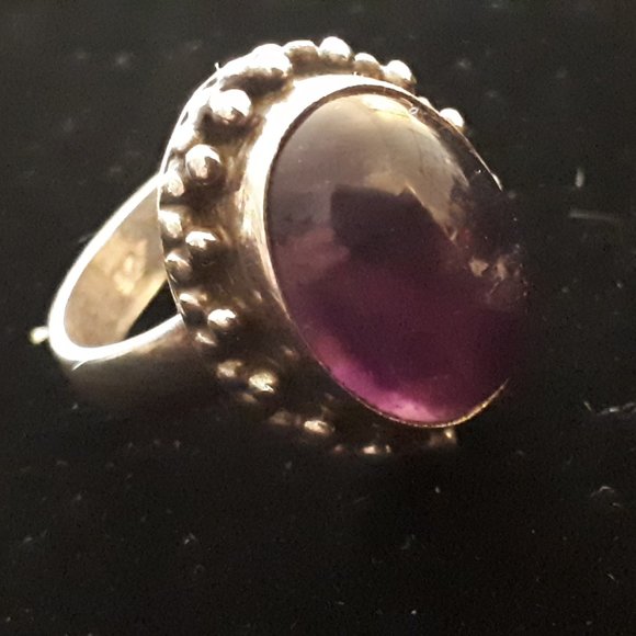 Vintage Jewelry - Vintage 925 Silver Amethyst ring